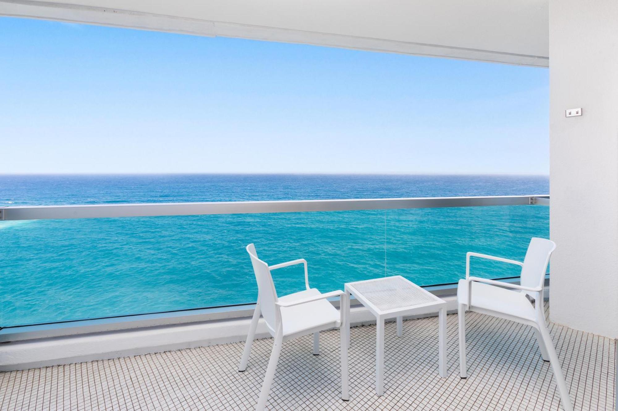 Hotel Best Semiramis Puerto de la Cruz  Luaran gambar Balcony of a suite